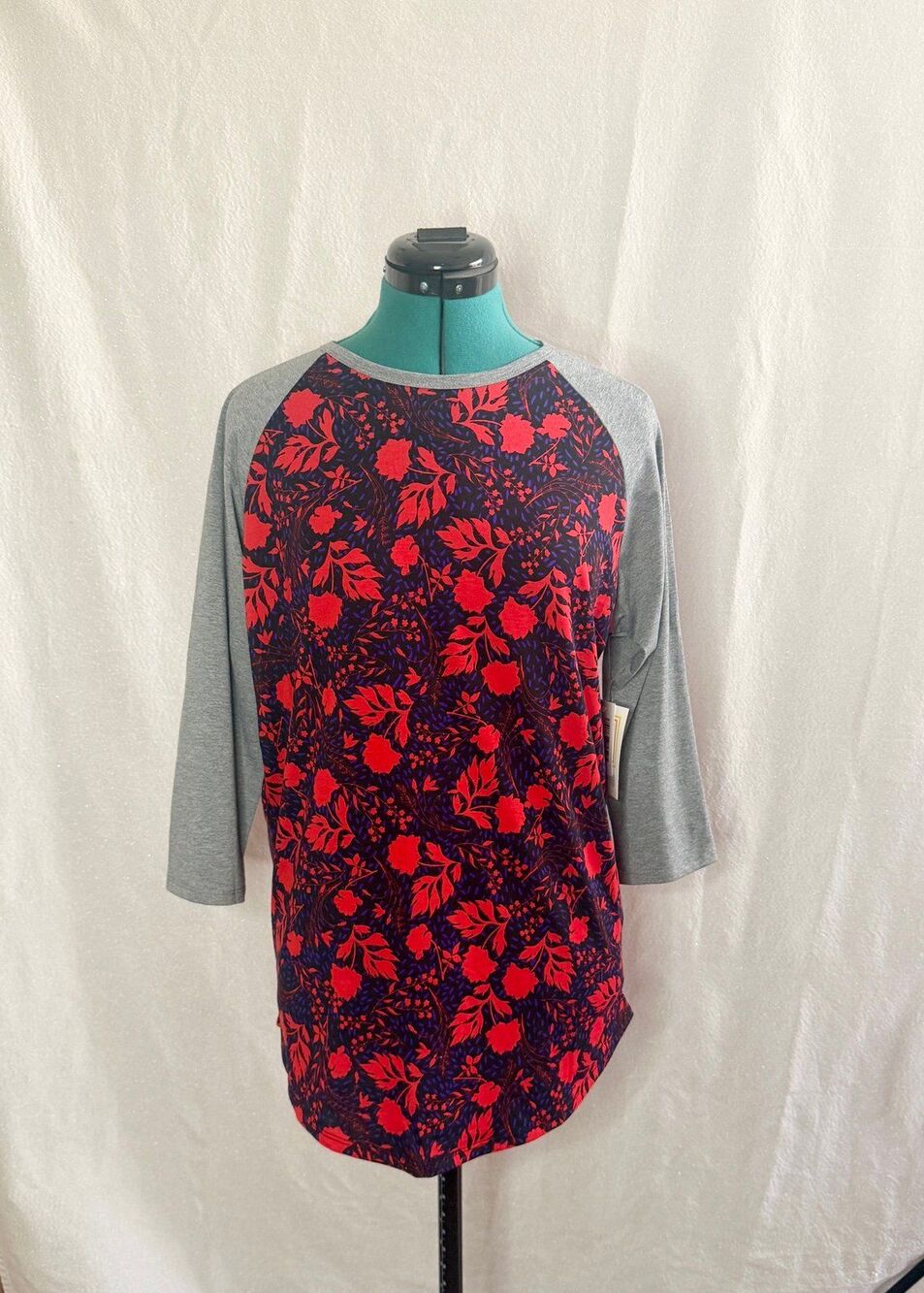 NWT Lularoe Randy top size large. Brand new with tags.